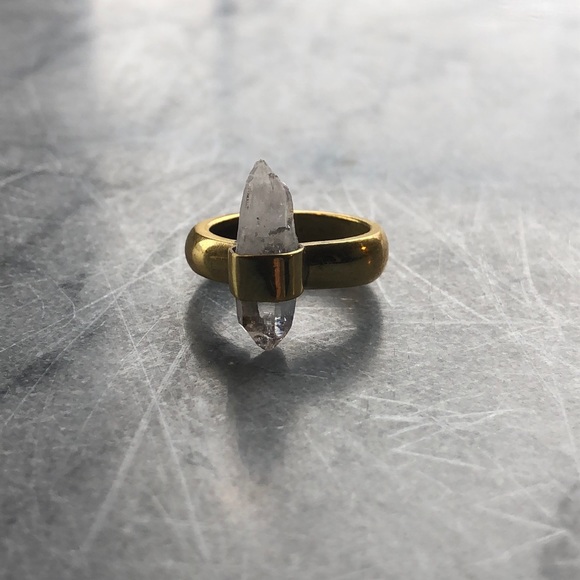 Quartz ring - Picture 2 of 4
